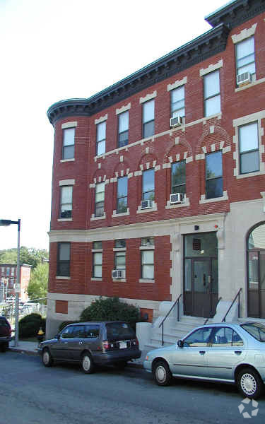 Building Photo - Mount Pleasant Apartments