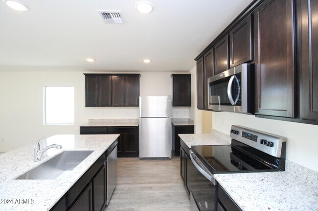 Building Photo - 2485 N Mcdonald Ln