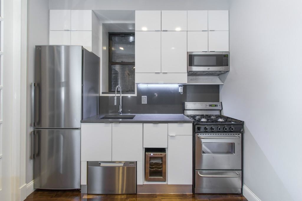 Foto principal - 434 W 52nd St