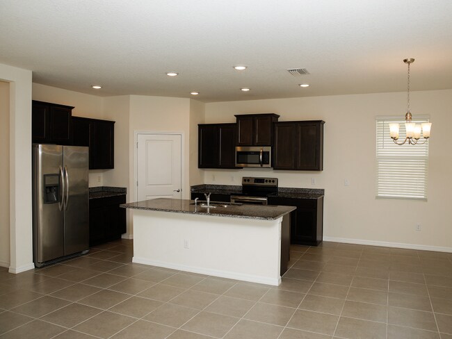 Building Photo - 13681 Paddington Wy