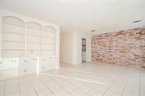 Foto del edificio - 14553 Misty Meadow Ln