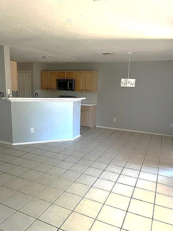 Building Photo - 5926 Clerkenwell Dr