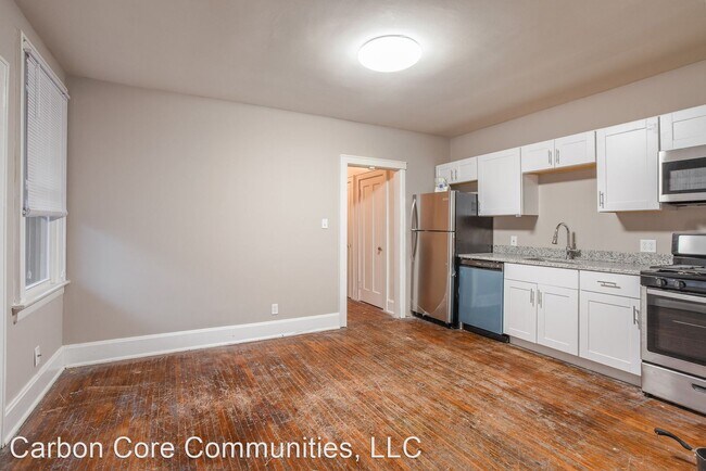 Building Photo - 1025 Dana Ave