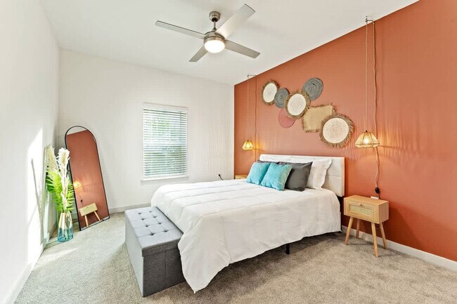 Foto del edificio - 14533 Star Water Rd