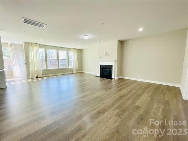 Building Photo - 7612 Cushing Dr
