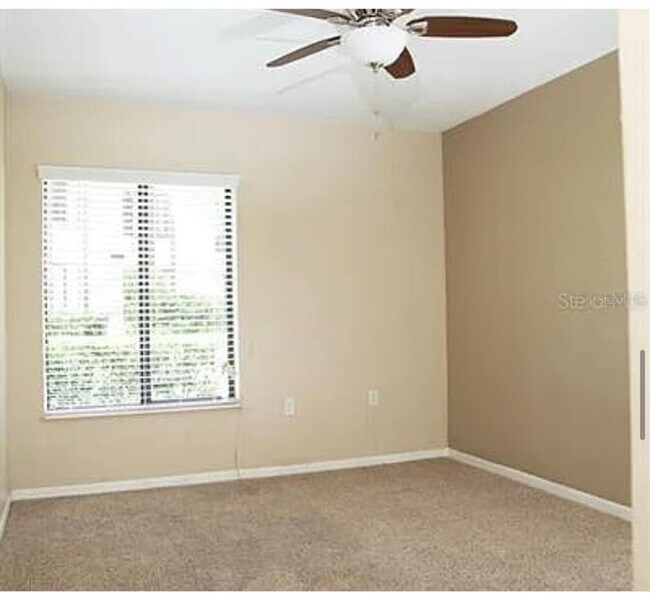 Foto del edificio - 1724 Pine Ridge Way W