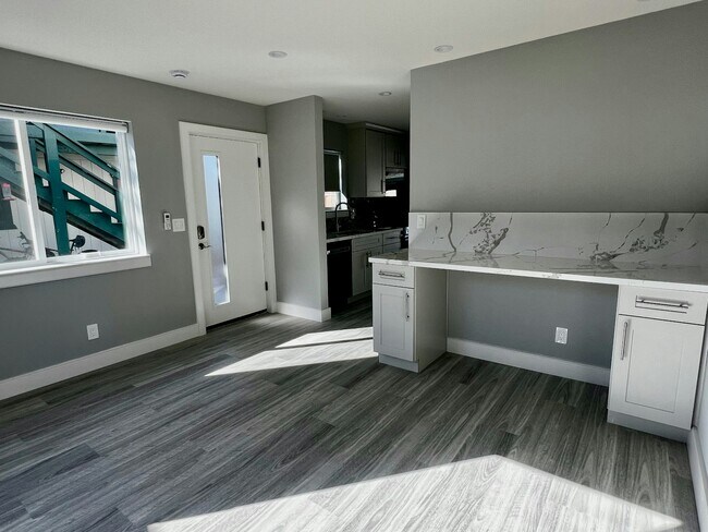 Foto del edificio - 620 Columbia St