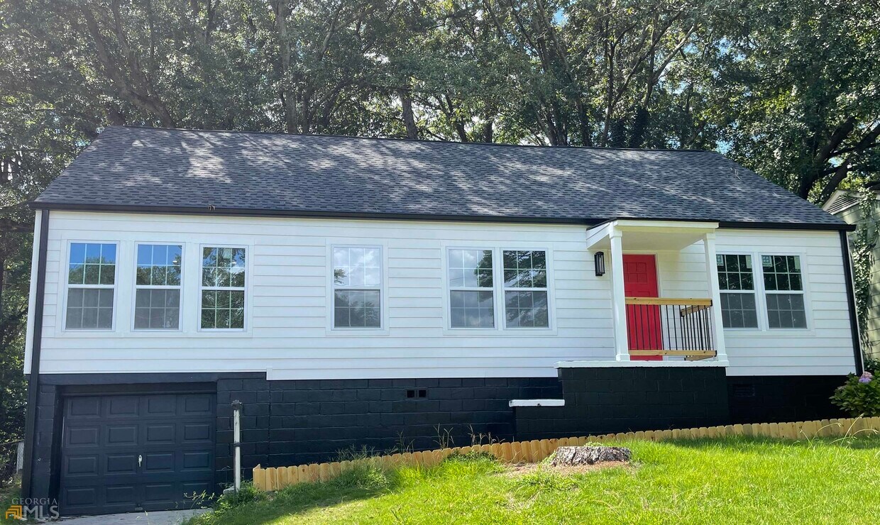 1889 Broadwell St SW, Atlanta, GA 30310 House Rental in Atlanta, GA