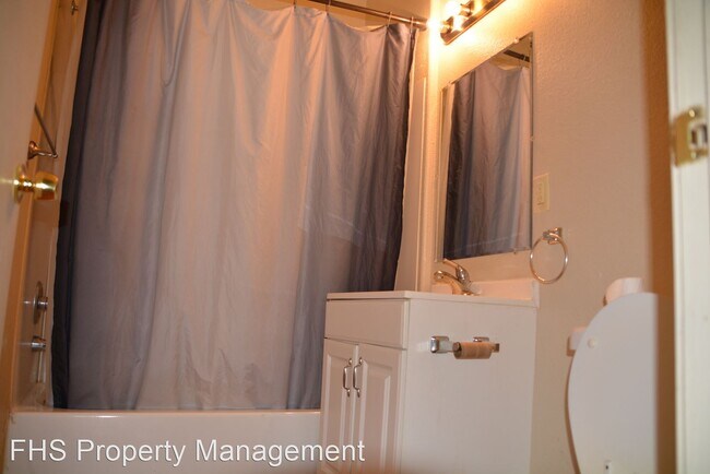 Foto del edificio - 2 br, 1 bath House - 1513 W Lynn St