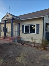 Building Photo - 3153 E Grant Ave