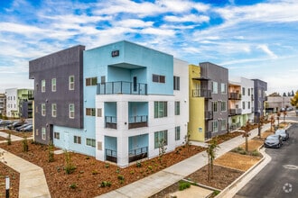 Building Photo - The Hayley