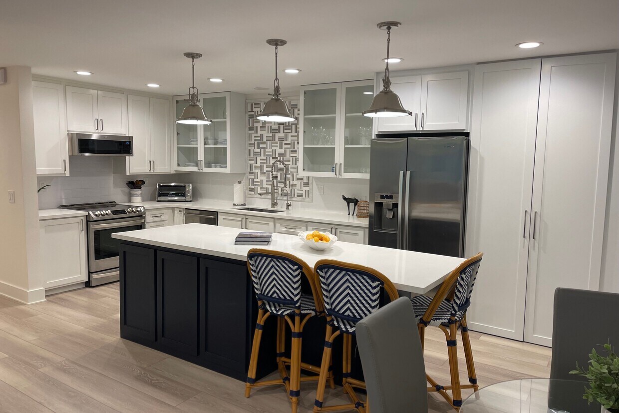 1220 Coast Village Rd Unit 212, Santa Barbara, CA 93108 Room for Rent