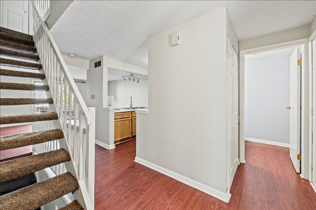 Building Photo - 11528 Sunset Cove Ln