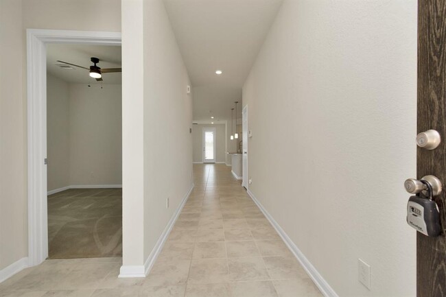 Foto del edificio - 25303 Western Sage Ln