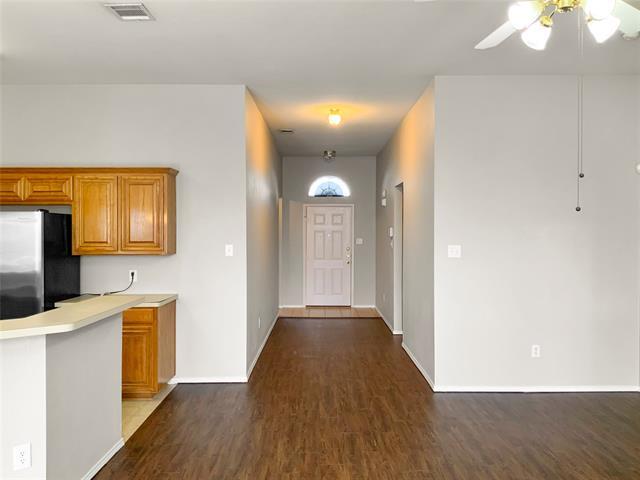 Building Photo - 2820 Wakecrest Dr