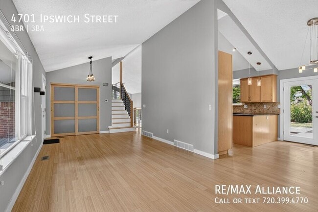 Foto del edificio - 4701 Ipswich St