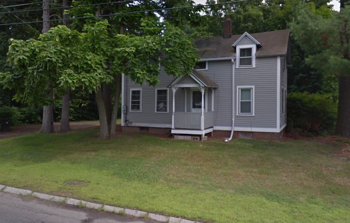 Primary Photo - 324 Northampton Rd