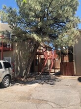 Building Photo - 1237 Menaul Blvd NW