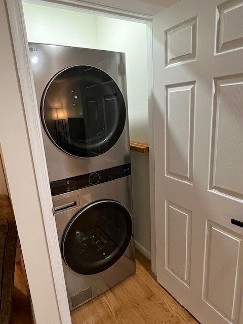 Building Photo - 522 E Indian Spring Dr