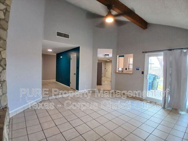 Foto del edificio - 4033 Sandy Hollow Creek Dr