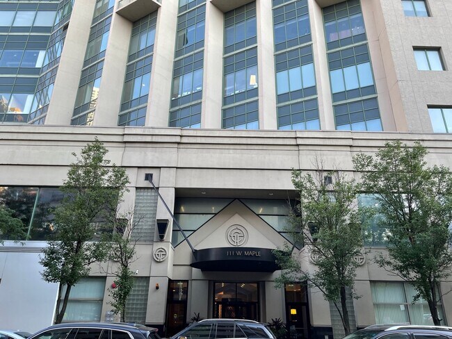 Foto del edificio - 111 W Maple St