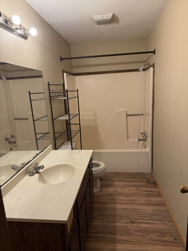 Building Photo - 1235 Harrell