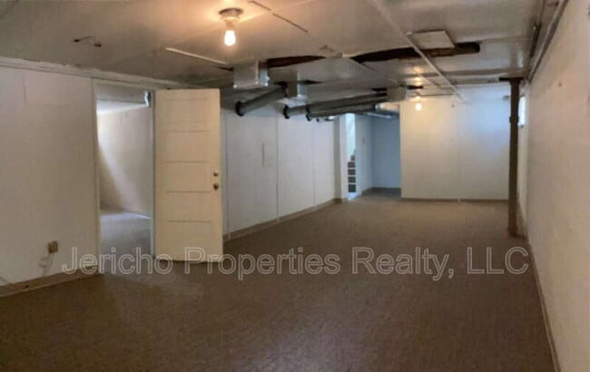 Building Photo - 3745 Quitman St
