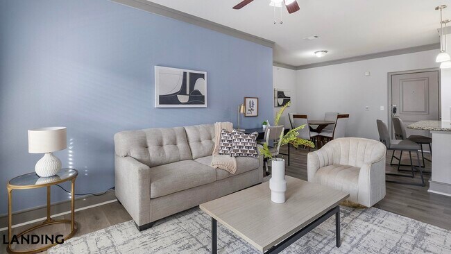 Foto del edificio - 4689 Mustang Pkwy