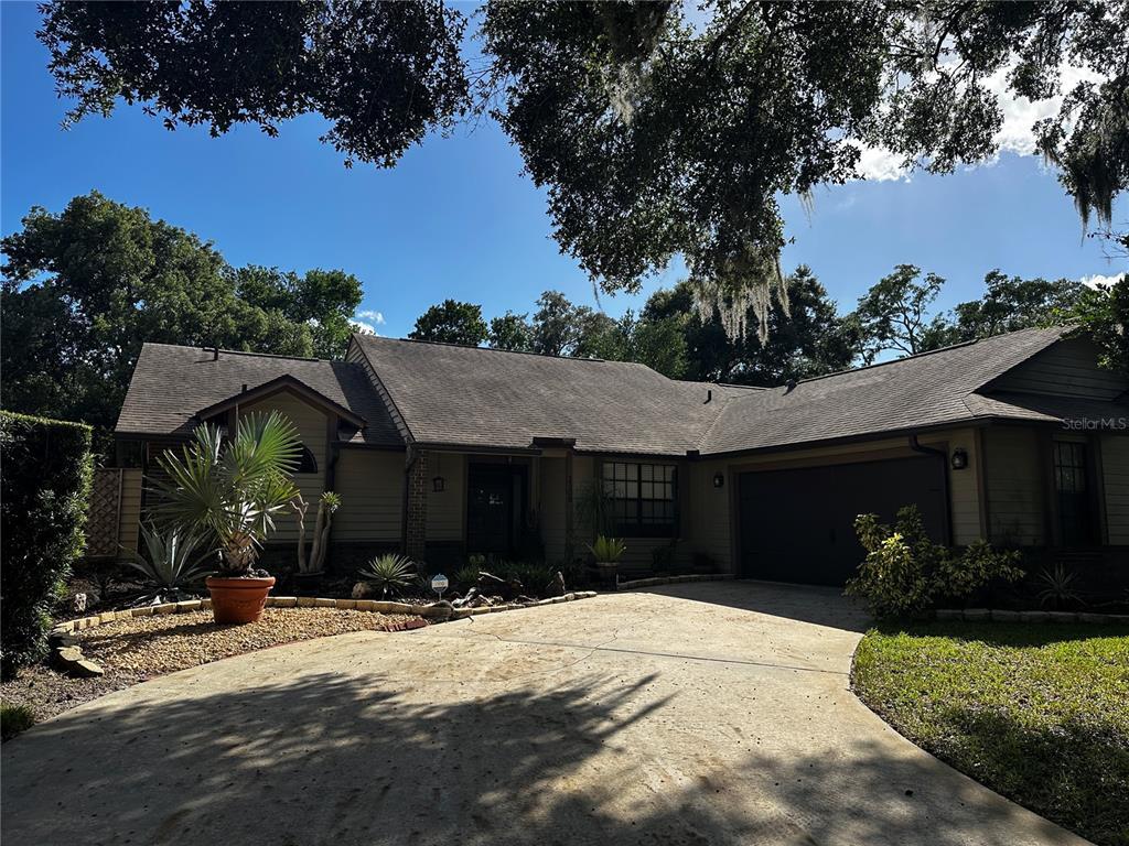 Foto principal - 2308 Carol Woods Way