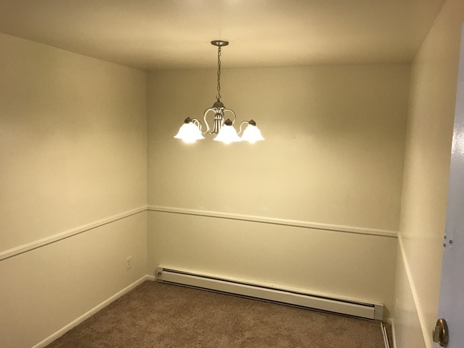 Building Photo - 3033 Kettering Heights