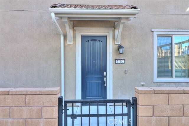 Building Photo - 2109 Crescent Moon