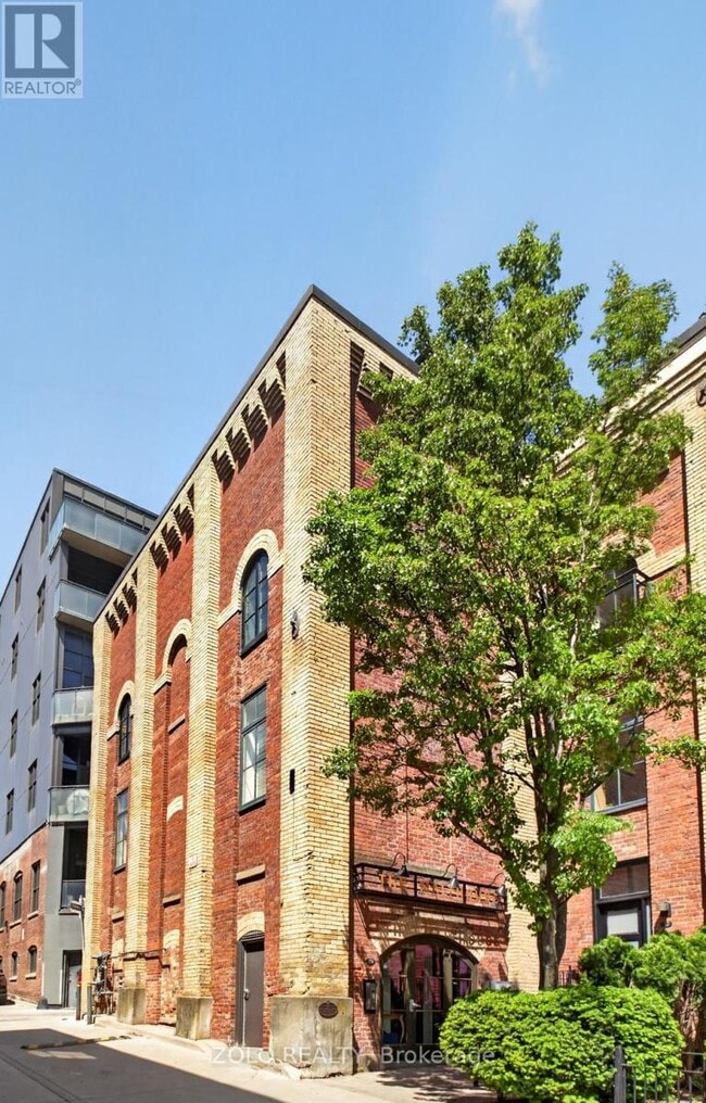 Building Photo - 39 Old Brewery Ln