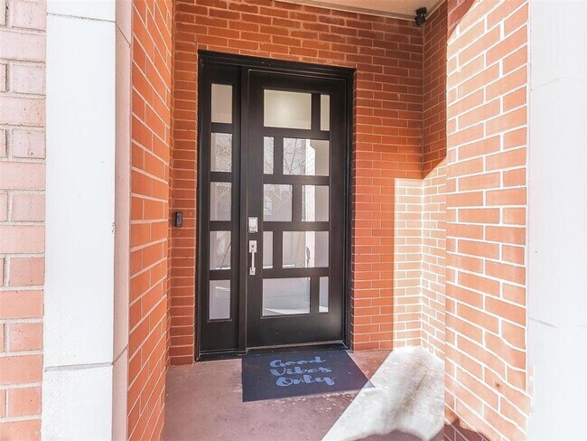 Foto del edificio - 109 NE 3rd St