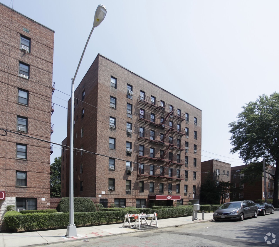 8531 120th St, Kew Gardens, NY 11415 Apartments in Kew Gardens, NY