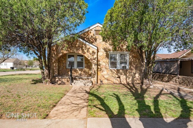 Foto del edificio - 1102 Cypress St