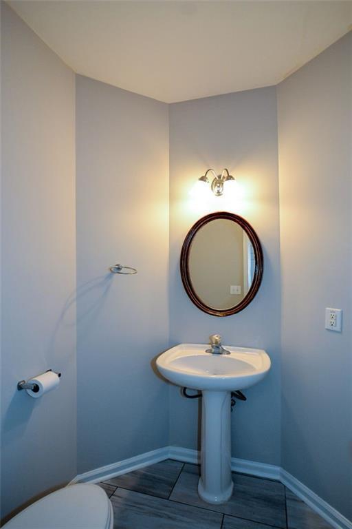 Foto del edificio - 3063 Grace Ct