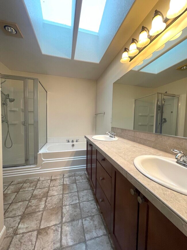 Foto del edificio - 3749 SE Belle Oak Ave