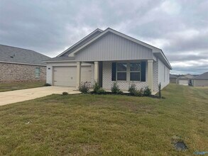 Building Photo - 417 Jackson Pt Cir