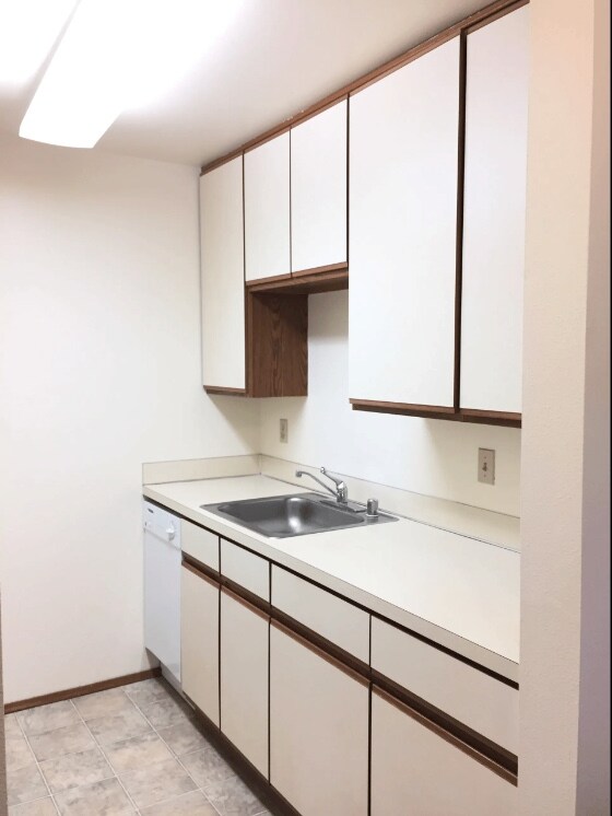 Foto del edificio - 2251 NE Blakeley St