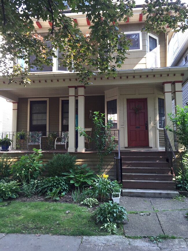 Building Photo - 193 Cleveland Ave