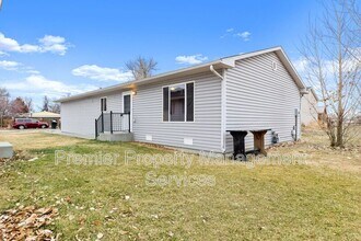 Building Photo - 408 Rice Ln