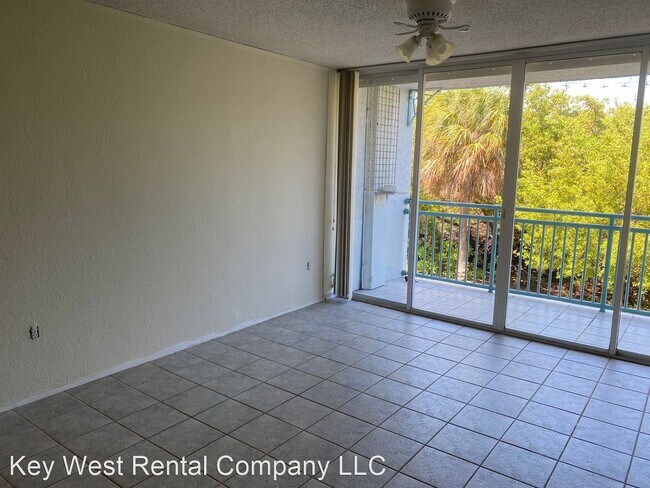 Building Photo - 2 br, 2 bath House - 3675 Seaside Drive Un...