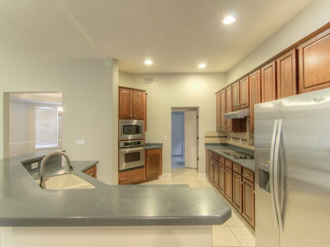 Foto del edificio - 2533 Sunny Creek Dr