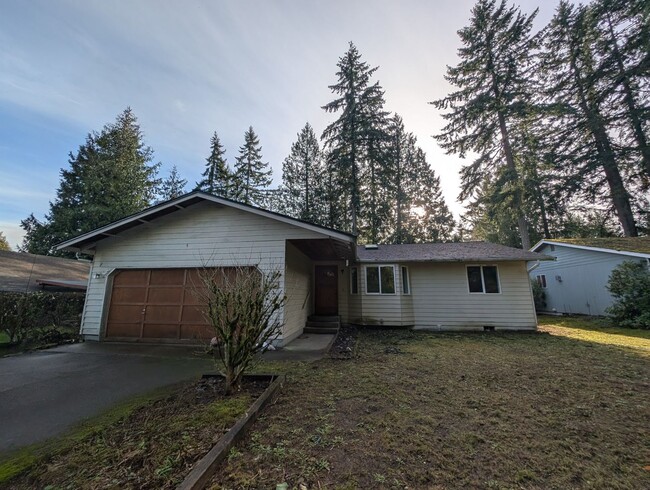 Photo - Manchester 3 Bedroom. Available NOW!! House