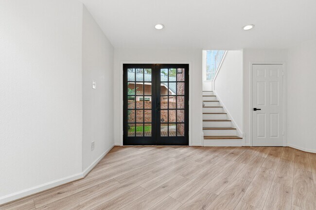 Foto del edificio - 23 Cedar Chase Pl