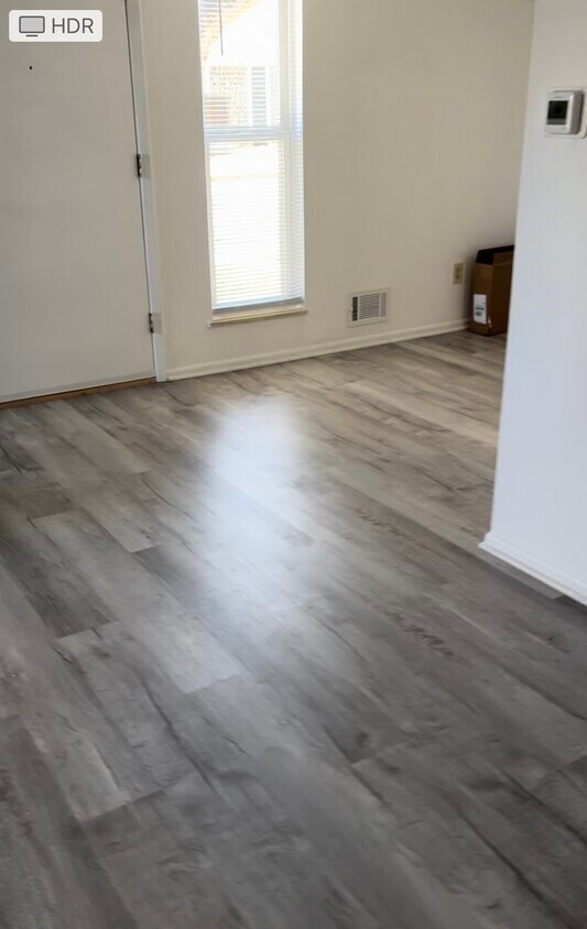 Foto del edificio - 9901 E Evans Ave