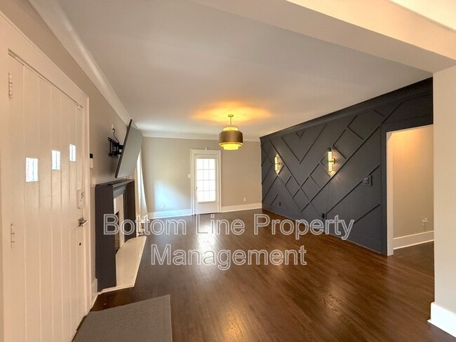 Foto del edificio - 621 S Summit Ave