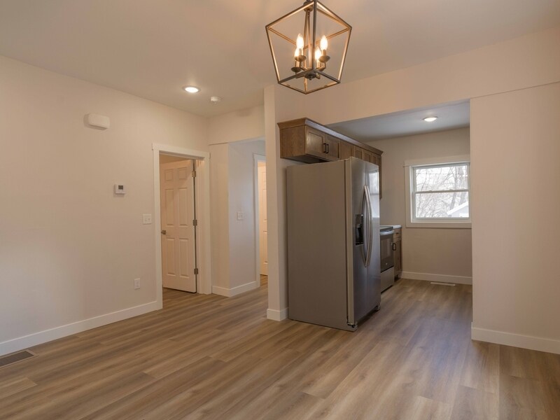 Foto principal - 821 Jefferson Ave