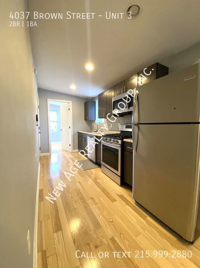 Building Photo - Welcome to 4037 Brown Street!