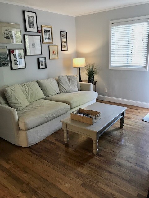 Foto del edificio - 453 Greenwood Ave NE